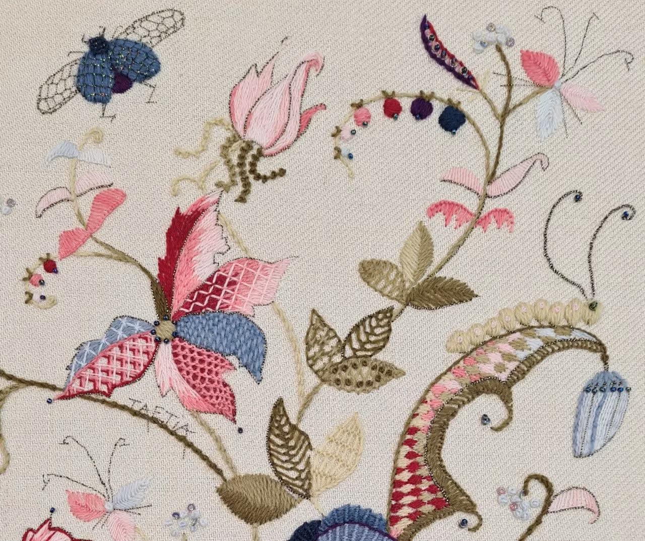 Beetle Reverie Crewel - view 6